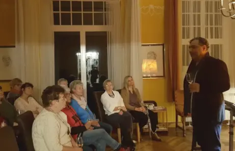 Weinabend & Buchlese Tour