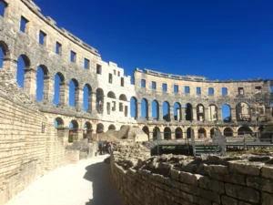 BW_Pula_Kroatien_Blog