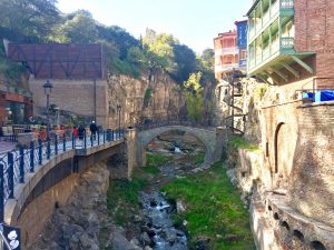 BW_Tiflis_Altstadt_Weg zum Wasserfall_Blog