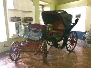 BW_Tiflis_Altes Museum Kutsche_Blog