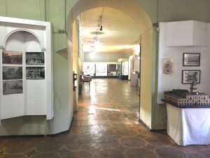 BW_Tiflis_Altes Museum Gang_Blog