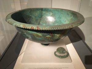 BW_Tiflis_Museum_Schale_Blog