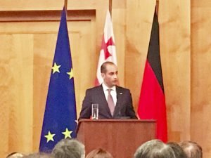 Batin Mumcu - www.berlinerweinpilot.de