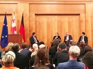 Batin Mumcu - www.berlinerweinpilot.de