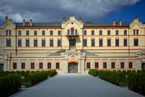 Batin Mumcu - www.berlinerweinpilot.de