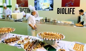 Batin Mumcu - www.berlinerweinpilot.de