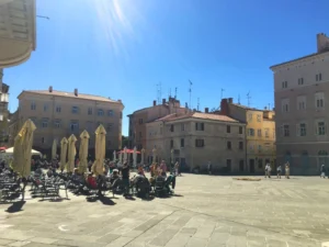 BW_Pula_Kroatien_Blog